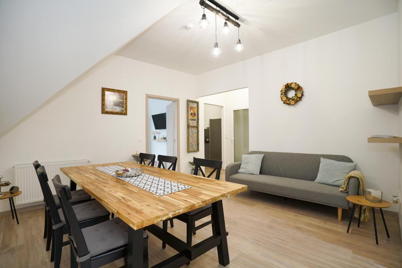 Koffer Apartman Эгер Экстерьер фото